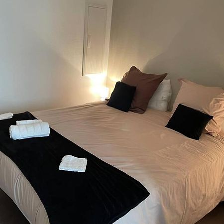 logement entier 33 m2 à Pau Extérieur photo